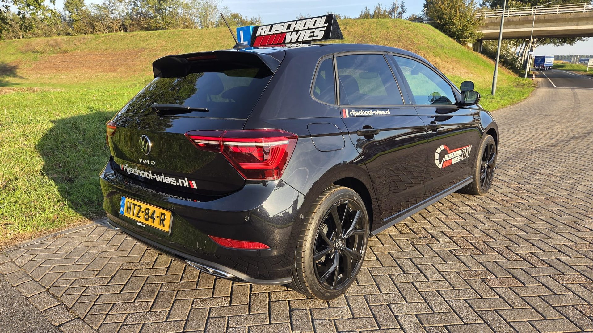 De Wies lesauto bij Faalangstexamen