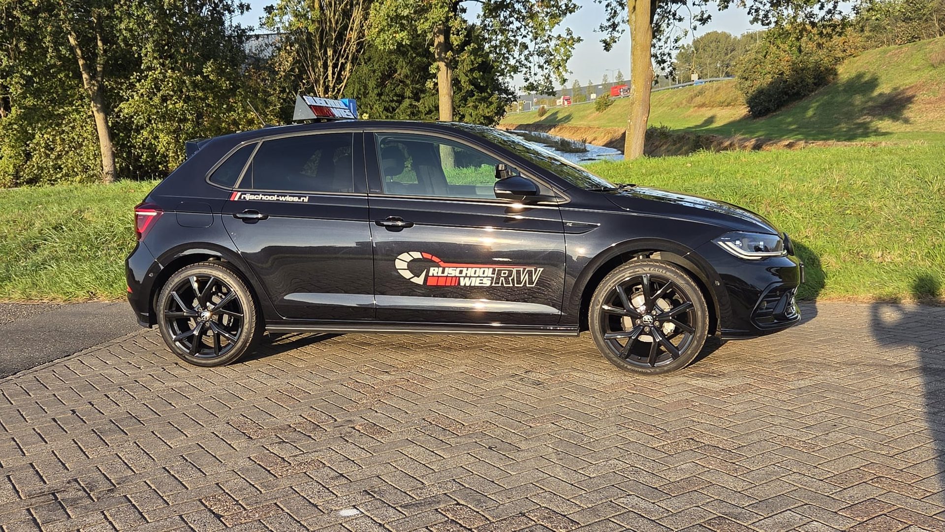 De Wies lesauto bij Spoedcursus